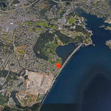 Апартаменты Esquimalt Lagoon Life Виктория Экстерьер фото
